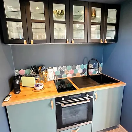 - - Le Champ Des Oiseaux *