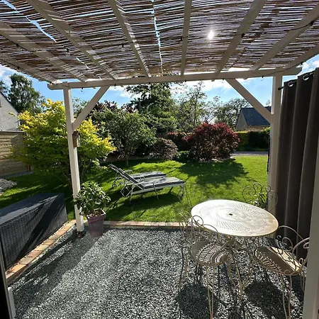 - - Le Champ Des Oiseaux