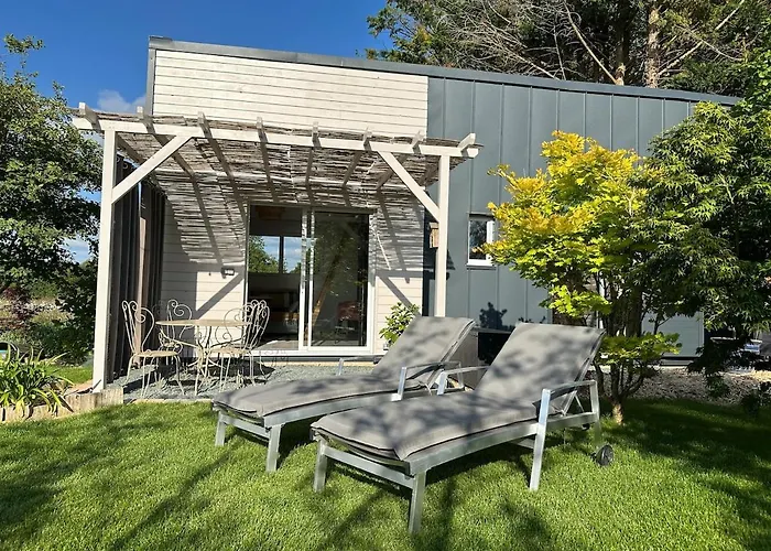 - - Le Champ Des Oiseaux * Plessé