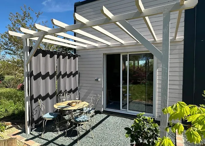 - - Le Champ Des Oiseaux Dom wakacyjny Plessé